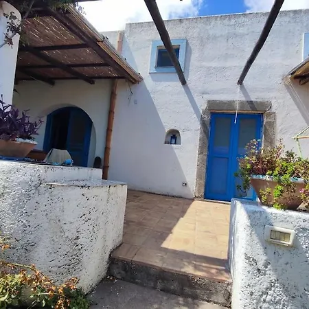 בית נופש Paradise House In Fruit Garden